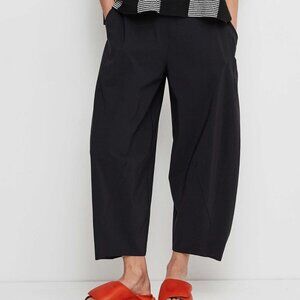 oska barrel leg travel pants 1 (small- medium) lagenlook black